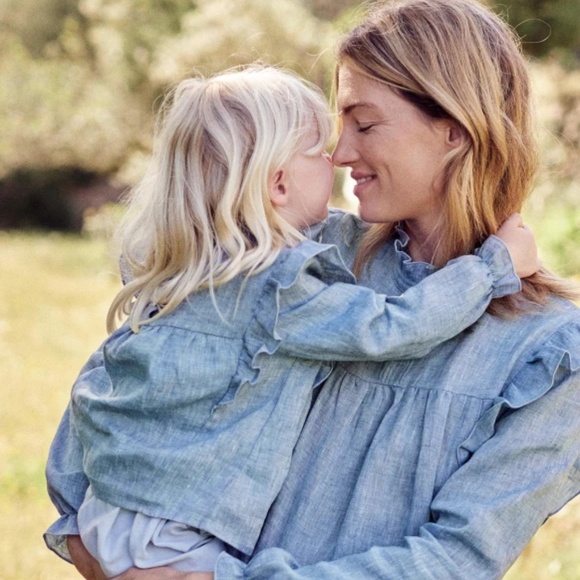 Sezane Juliette linen chambray blouse 34 2 - Picture 9 of 16
